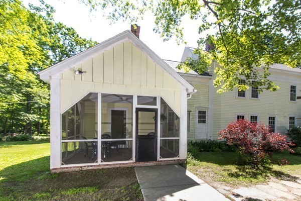 36 Gilbert Road Southampton, MA 01073 - Photo 23 of 30