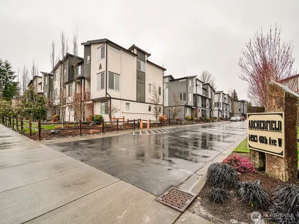 $598,000 | 14913 48th Avenue West, Unit K2, Edmonds, WA 98026