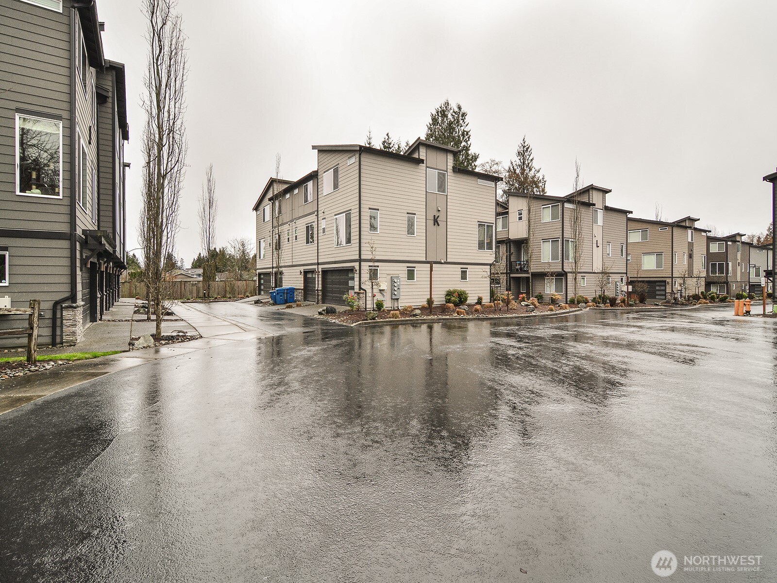 14913 48th Avenue West, Unit K2 Edmonds, WA 98026 - Photo 3 of 28