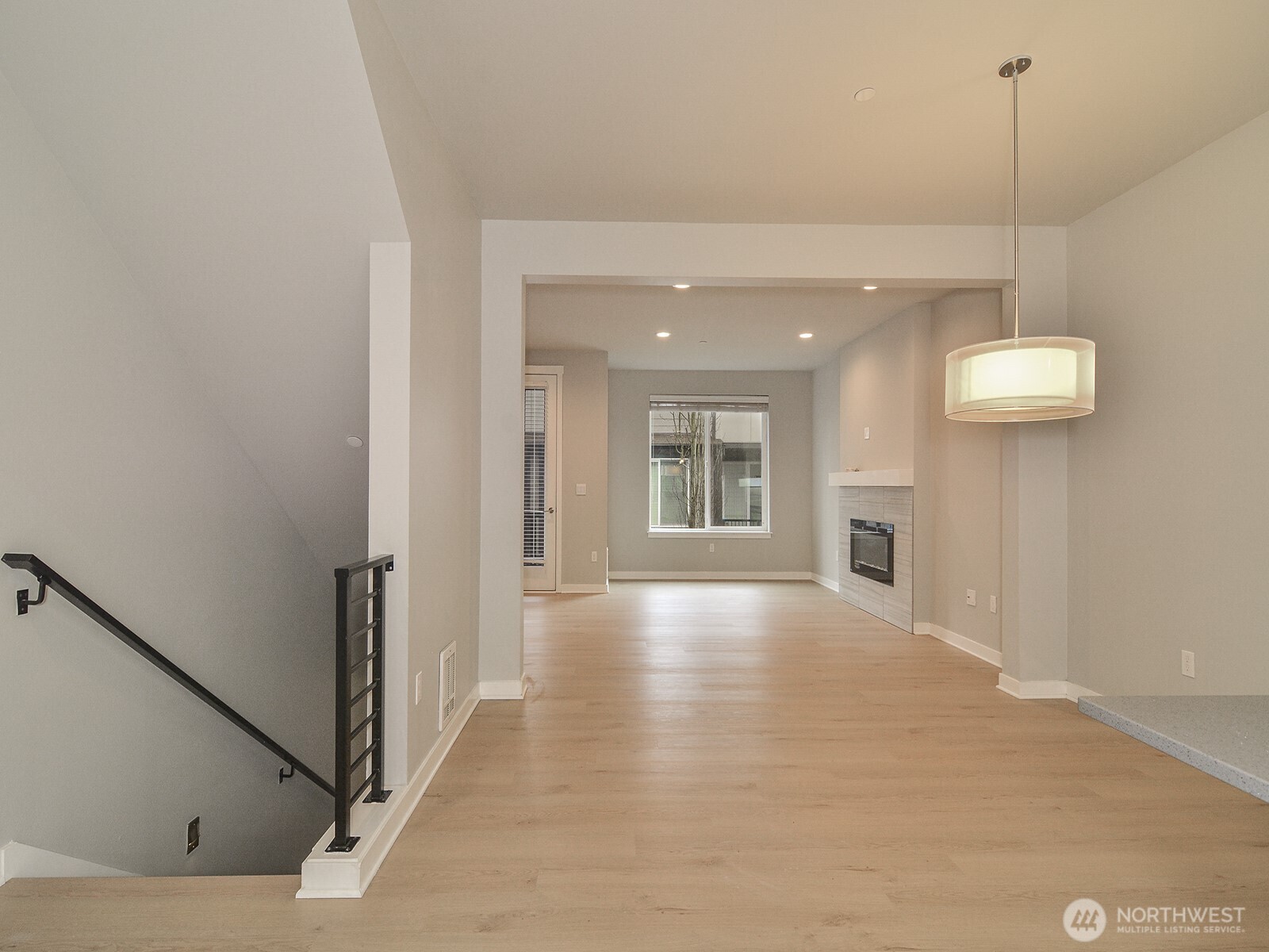 14913 48th Avenue West, Unit K2 Edmonds, WA 98026 - Photo 8 of 28