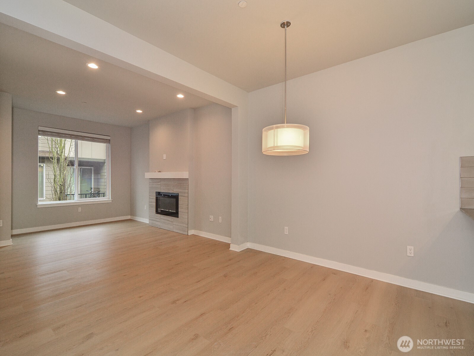14913 48th Avenue West, Unit K2 Edmonds, WA 98026 - Photo 9 of 28