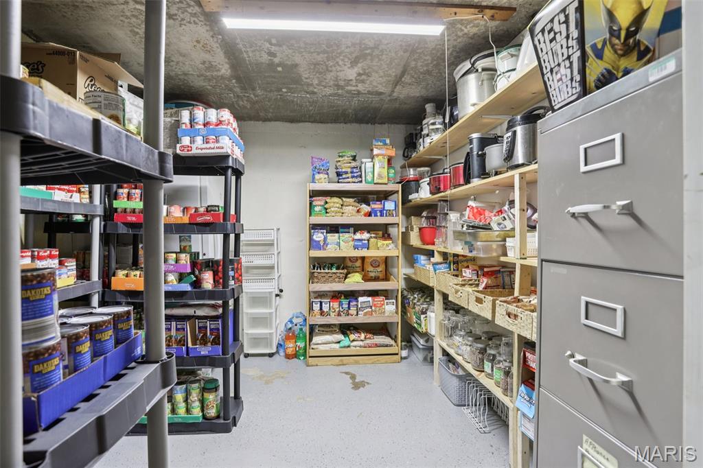 141 Lakecrest Lane Hillsboro, IL 62049 - Photo 20 of 32