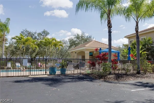 $5,500 | 3240 Cottonwood Bend, Unit 201, Fort Myers, FL 33905