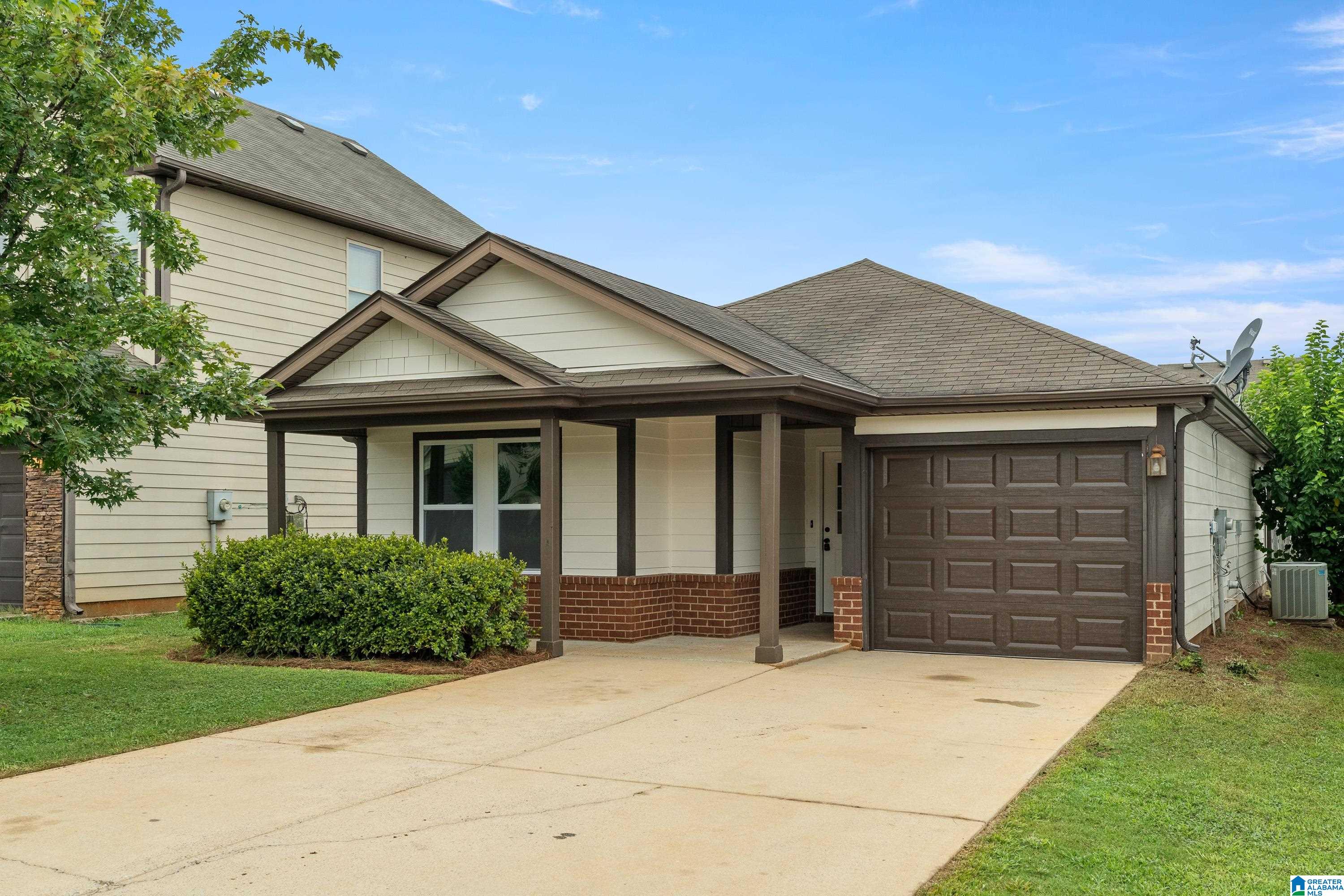 511 Union Station Place Calera, AL 35040 - Photo 2 of 25