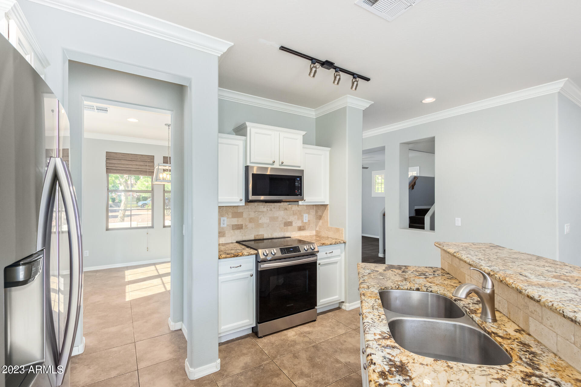 21003 West Ridge Road Buckeye, AZ 85396 - Photo 11 of 24 17 - Ridge 21003