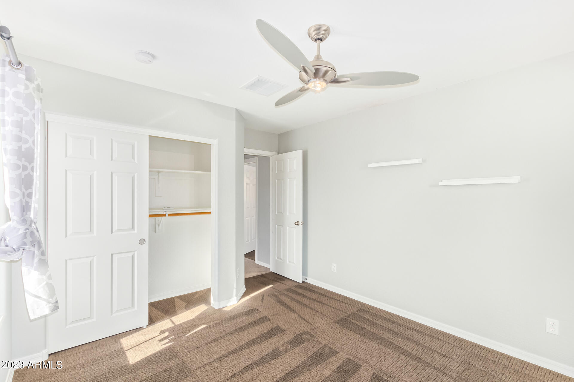 21003 West Ridge Road Buckeye, AZ 85396 - Photo 14 of 24 31 - Ridge 21003