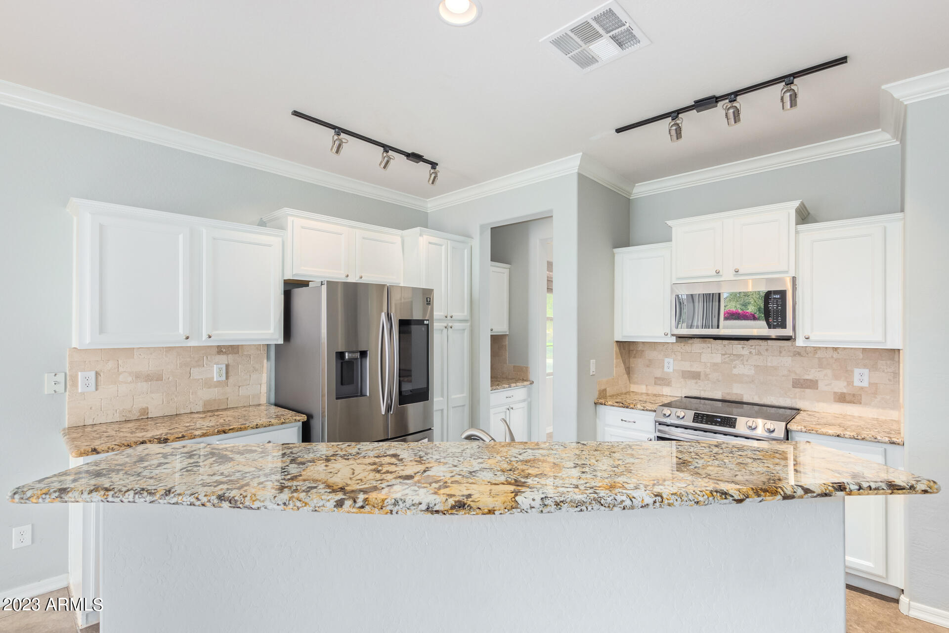 21003 West Ridge Road Buckeye, AZ 85396 - Photo 10 of 24 16 - Ridge 21003
