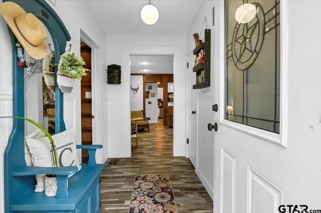 a view of an entryway