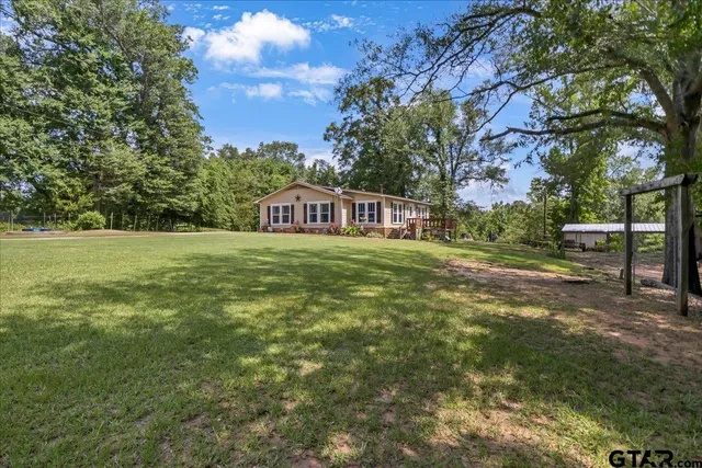 a view of an outdoor space and yard