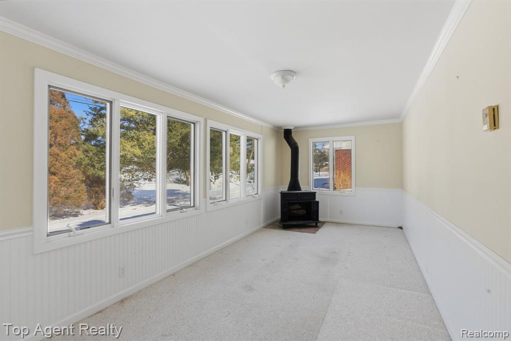 32306 Baintree Road Farmington Hills, MI 48334 - Photo 21 of 42