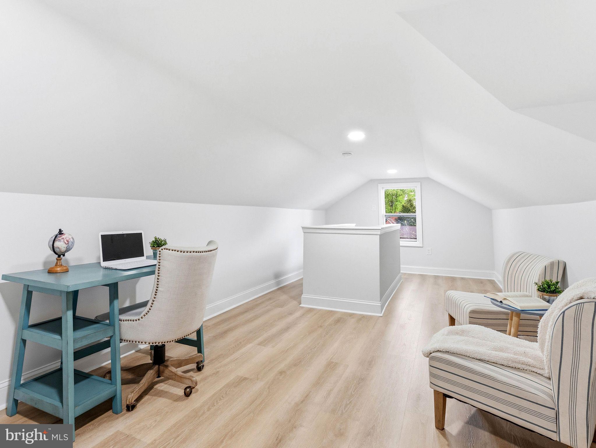 505 Greenwood Avenue Maple Shade, NJ 08052 - Photo 21 of 30 a workspace with furniture and wooden floor