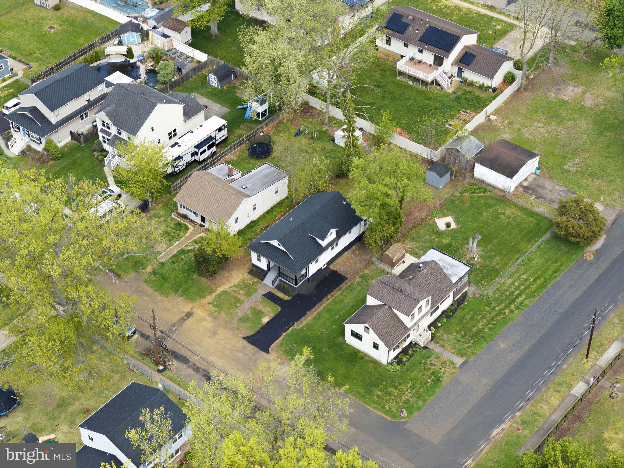 505 Greenwood Avenue Maple Shade, NJ 08052 - Photo 29 of 30 an aerial view of a house with a garden