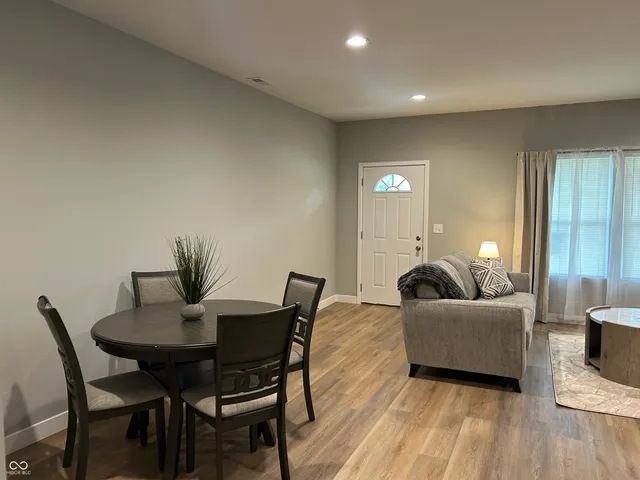 $1,800 | 2809 North Talbott Street, Unit A, Indianapolis, IN 46205