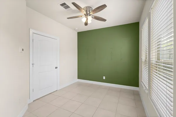 $2,700 | 2021 Cambridge Heights Place, Houston, TX 77045