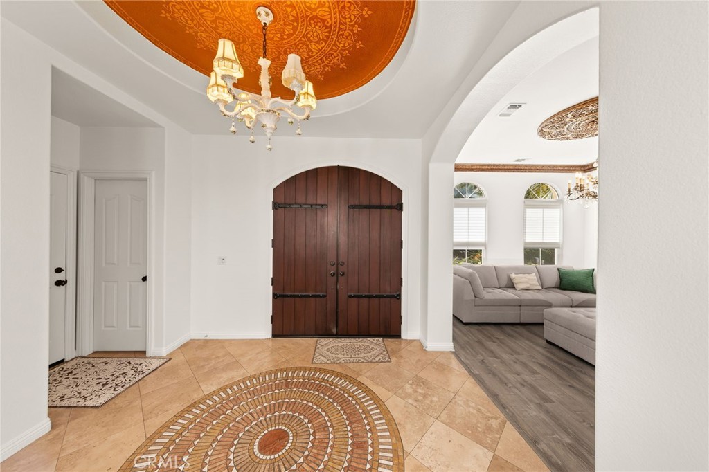 2914 Carrillo Way Carlsbad, CA 92009 - Photo 3 of 13