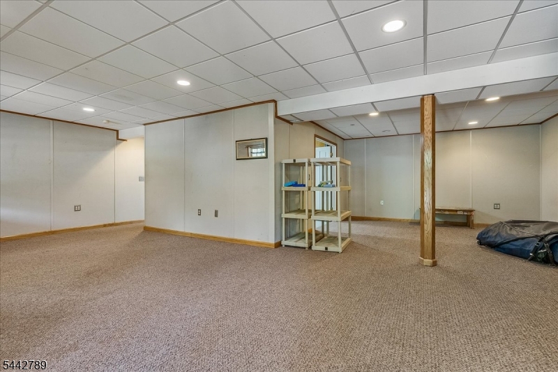 183 School House Road Oak Ridge, NJ 07438 - Photo 26 of 36