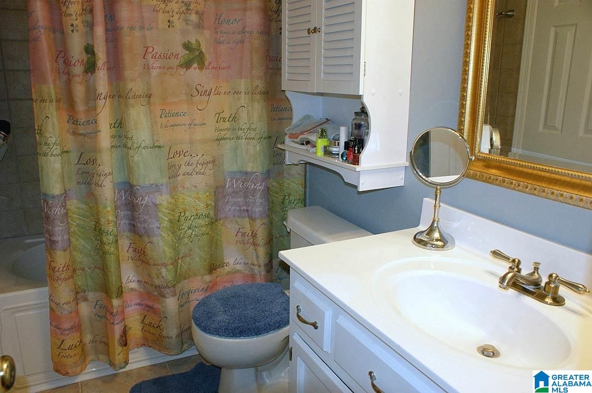 1407 Heather Lane Alabaster, AL 35007 - Photo 11 of 18