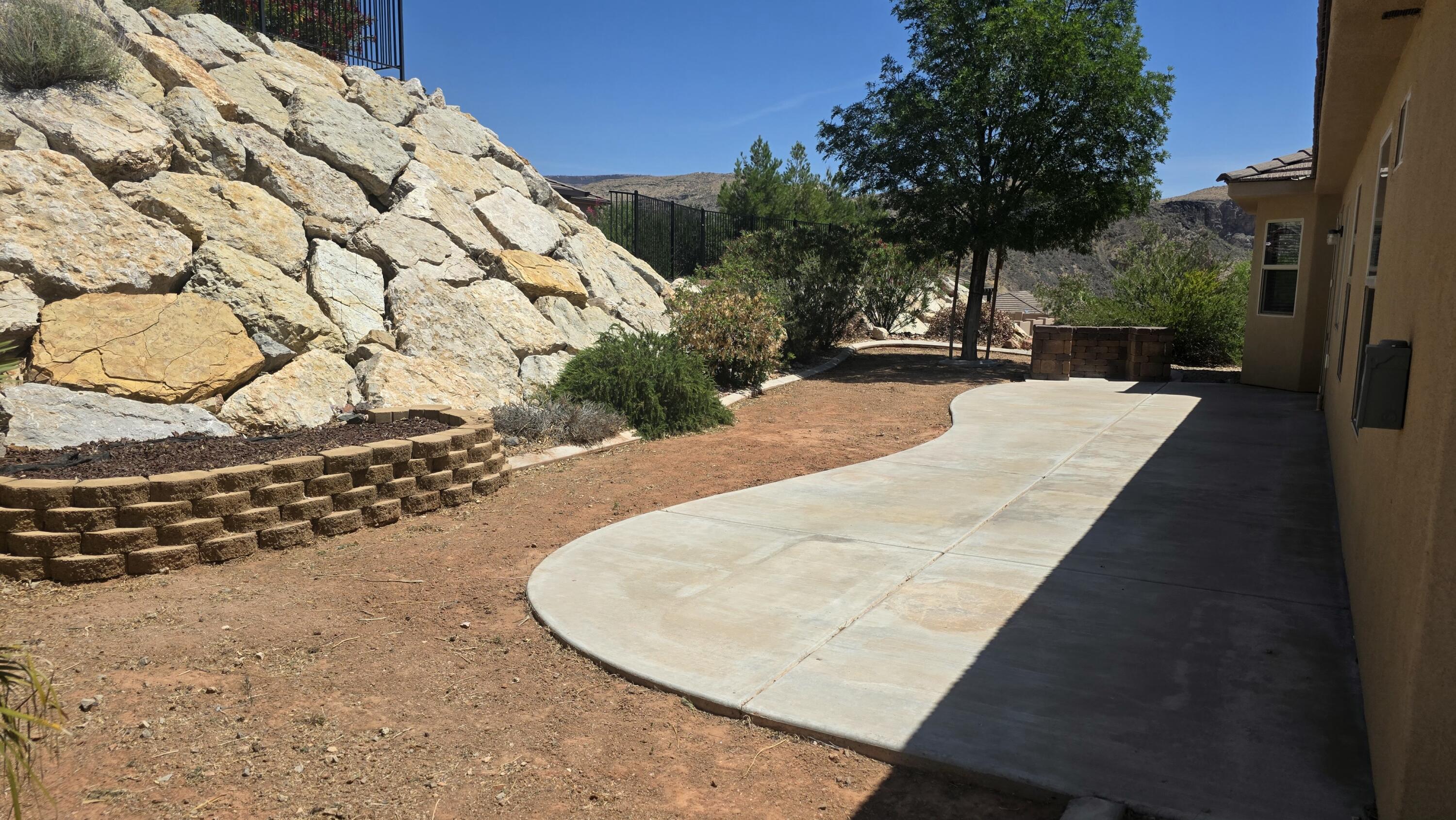 357 East 860 North Hurricane, UT 84737 - Photo 18 of 20 Backyard