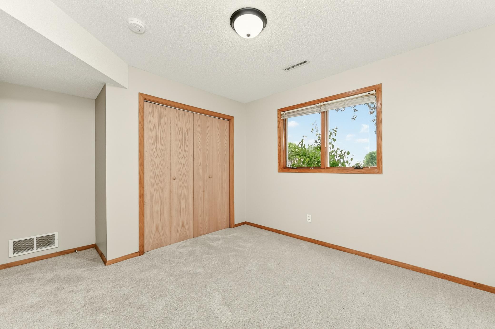 4603 5th Street Northwest Rochester, MN 55901 - Photo 24 of 34