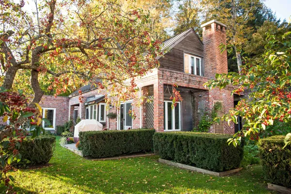 $1,495,000 | 487 Vermont Rte 100, South Londonderry, VT 05155