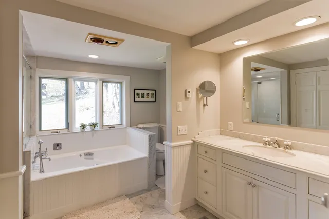 $1,495,000 | 487 Vermont Rte 100, Londonderry, VT 05155