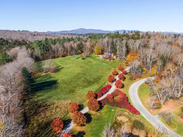 $1,495,000 | 487 Vermont Rte 100, Londonderry, VT 05155