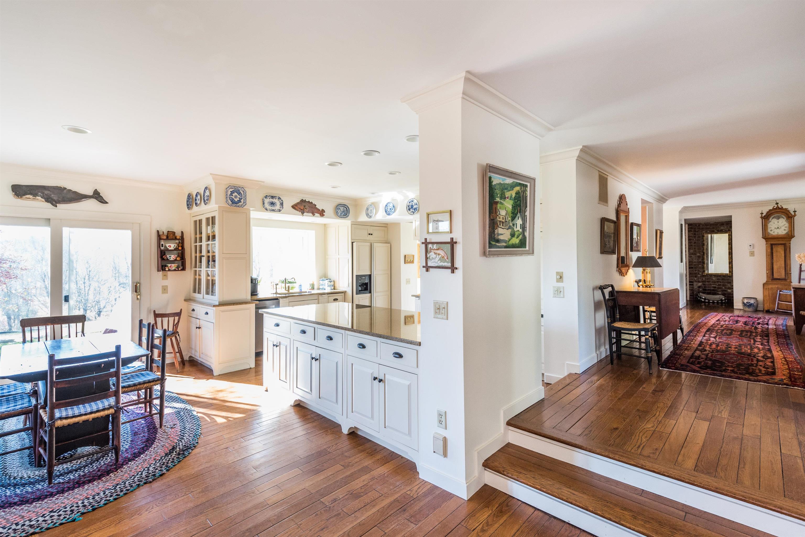 487 Vermont Rte 100 South Londonderry, VT 05155 - Photo 7 of 40