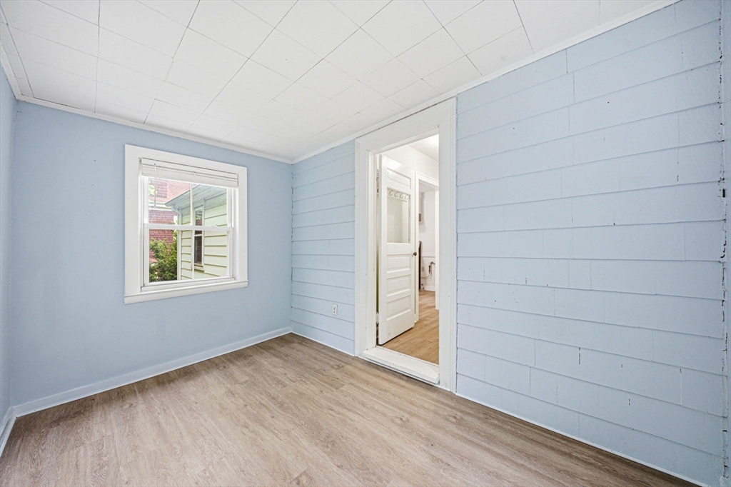33 Harvard Street, Unit 2 Arlington, MA 02476 - Photo 14 of 41