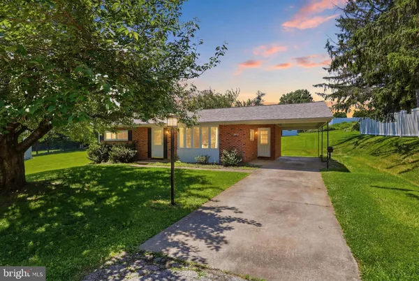 $255,000 | 2102 Louise Avenue, York, PA 17403