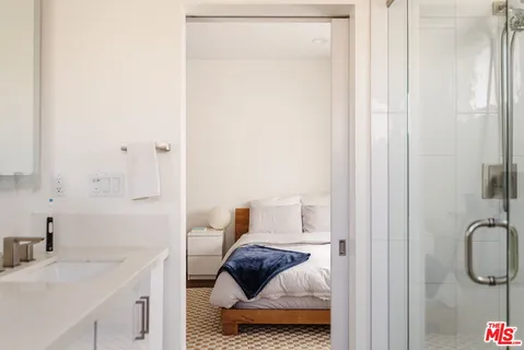 $1,399,000 | 1514 South Bedford Street, Los Angeles, CA 90035