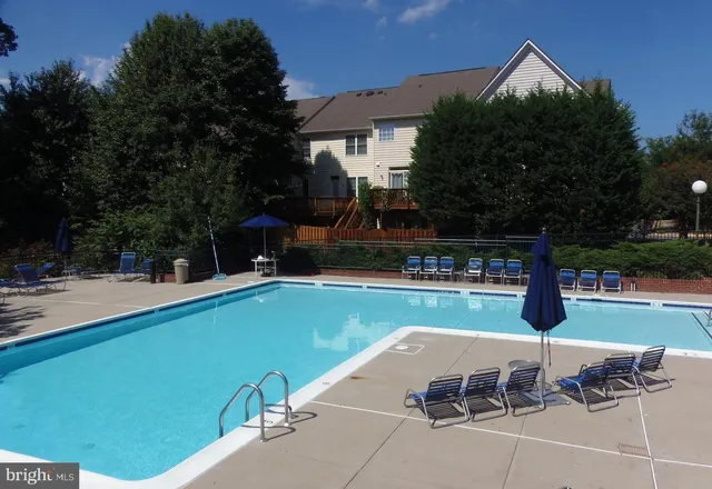 $3,600 | 4102 Kentmere Square, Fairfax, VA 22030