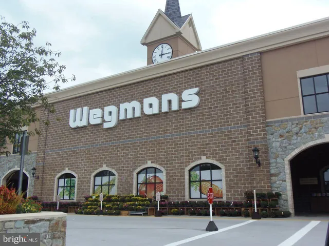 $3,600 | 4102 Kentmere Square, Fairfax, VA 22030