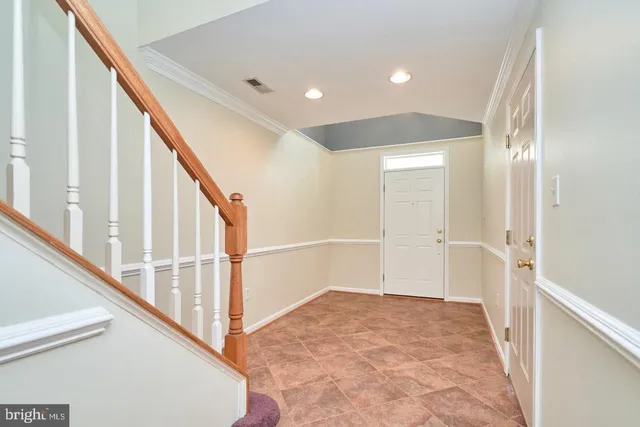 $3,600 | 4102 Kentmere Square, Fairfax, VA 22030