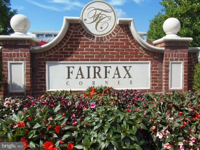 $3,600 | 4102 Kentmere Square, Fairfax, VA 22030