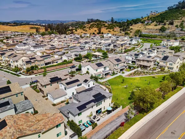 $1,189,900 | 21623 Deer Grass Drive, Escondido, CA 92029