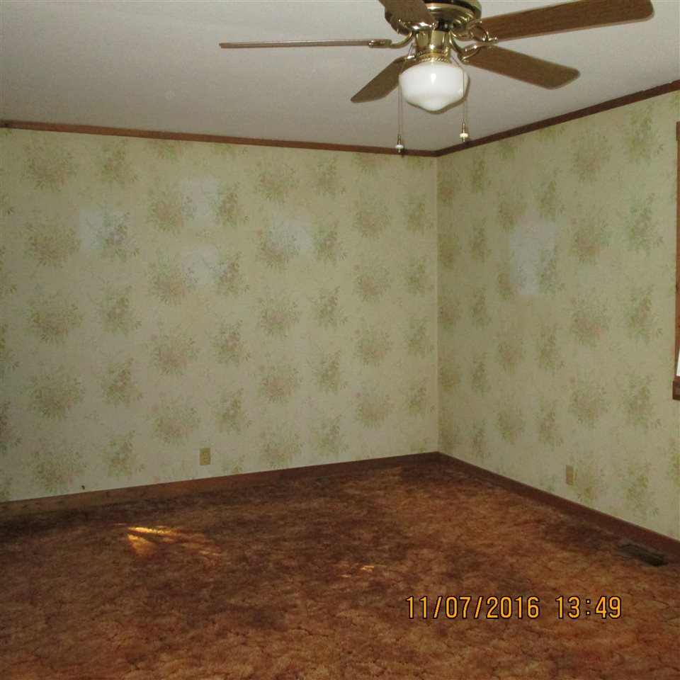 1940 Roundabout Road Monticello, IN 47960 - Photo 20 of 23 Gallery Image 20