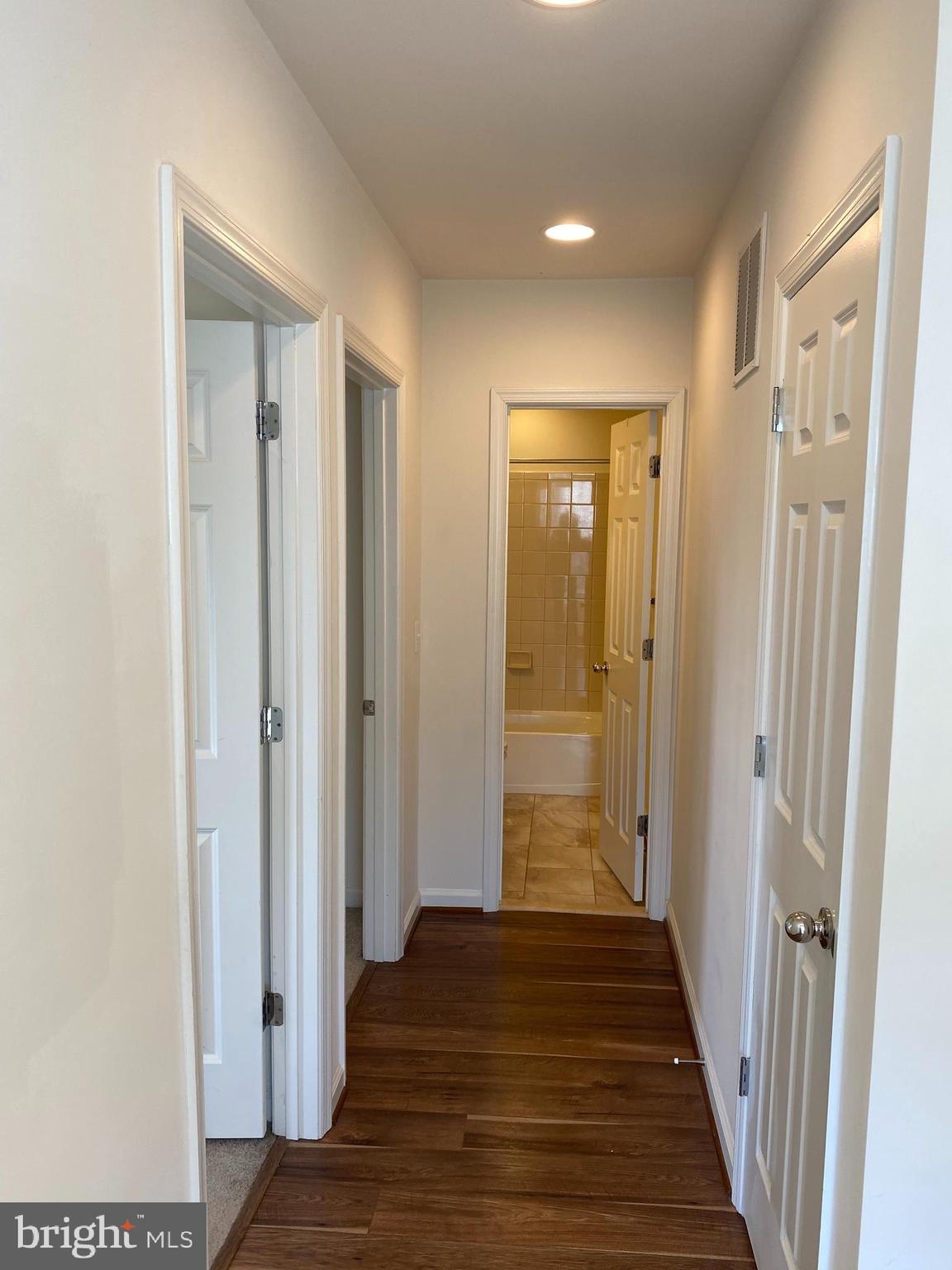 104 Brasstown Loop Stephenson, VA 22656 - Photo 21 of 34 Alley - Top level