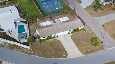 $850,000 | 2237 Michele Drive, Sarasota, FL 34231