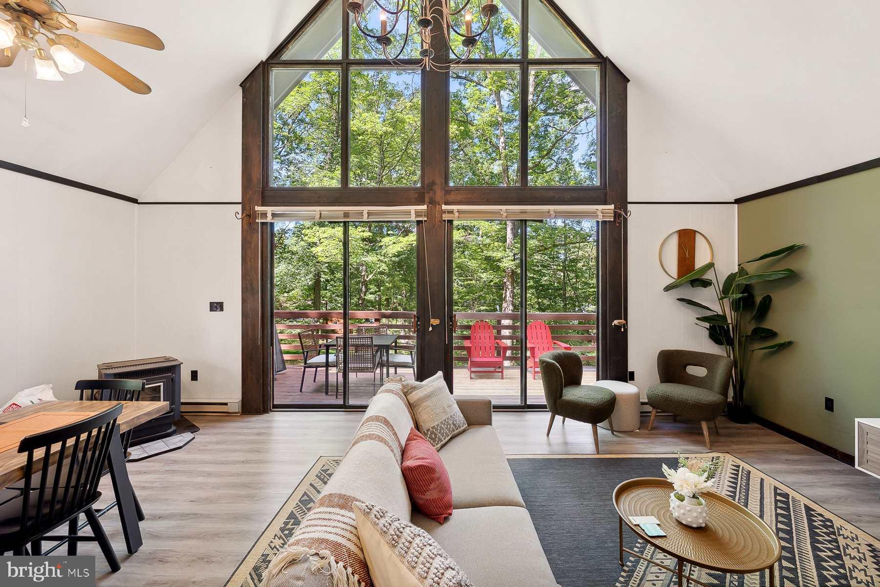 160 Ridge Loop Luray, VA 22835 - Photo 11 of 41