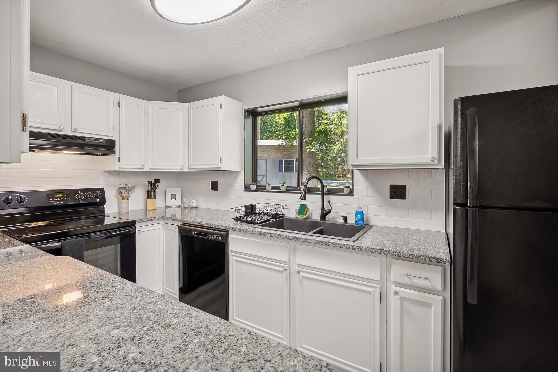 160 Ridge Loop Luray, VA 22835 - Photo 17 of 41