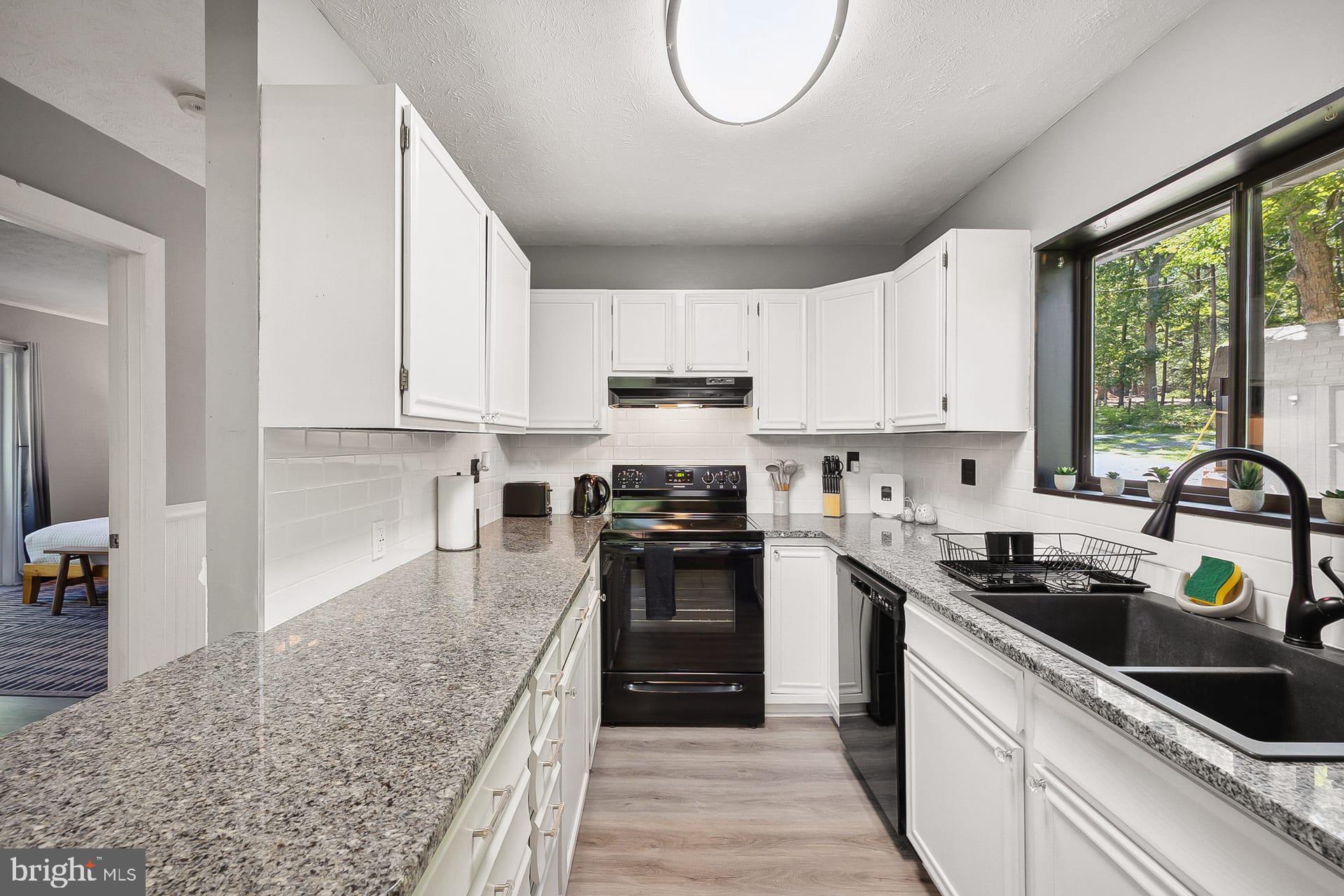 160 Ridge Loop Luray, VA 22835 - Photo 18 of 41