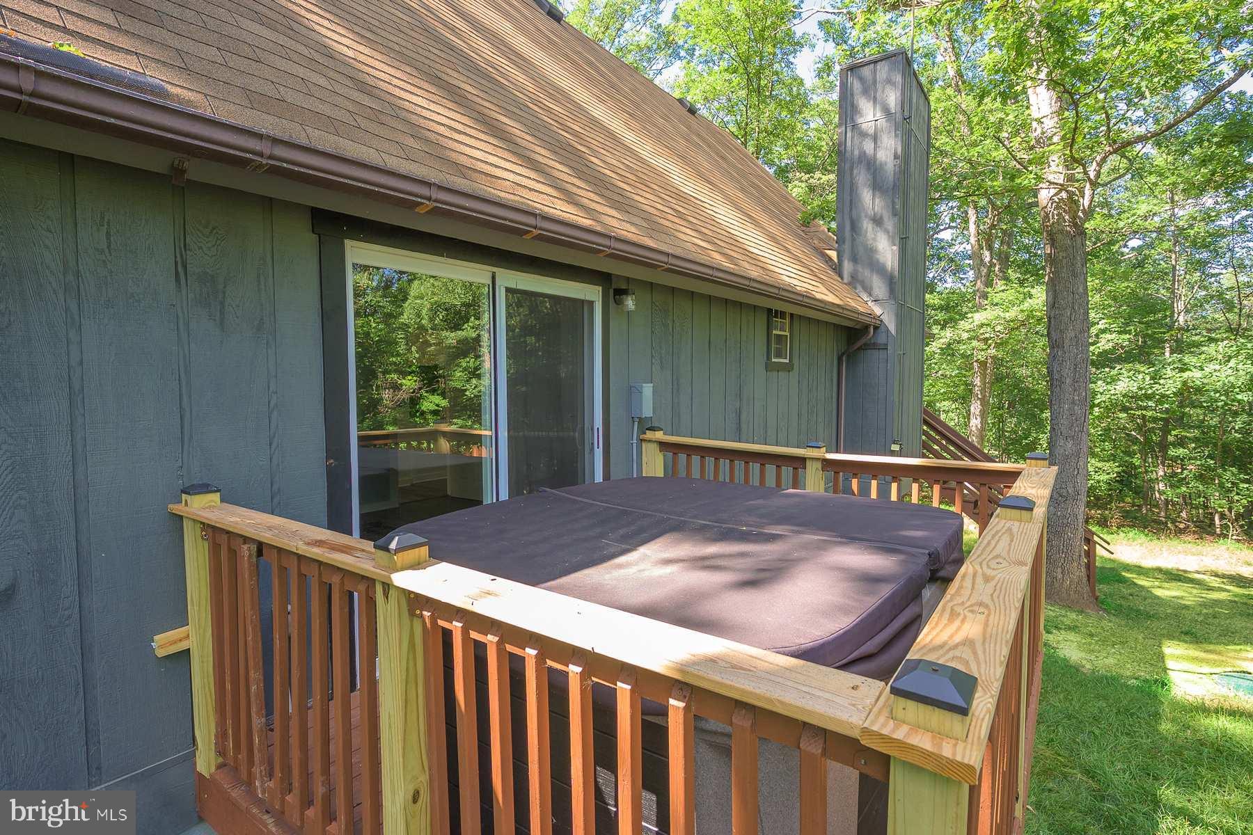 160 Ridge Loop Luray, VA 22835 - Photo 4 of 41