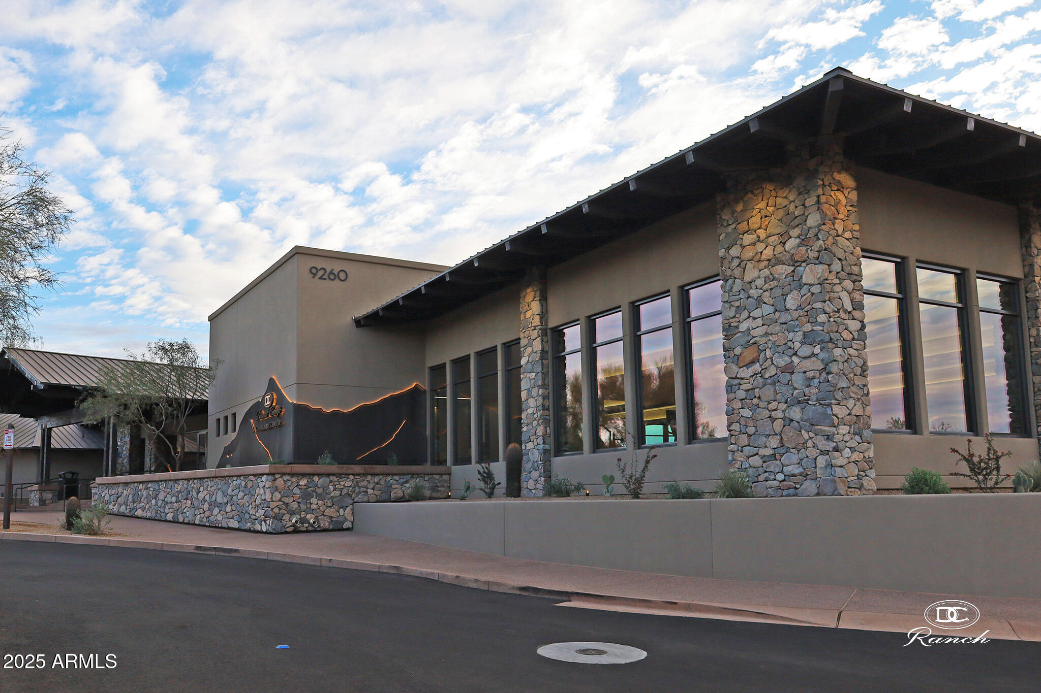 9190 East Hoverland Road Scottsdale, AZ 85255 - Photo 28 of 35 a view of house with a street