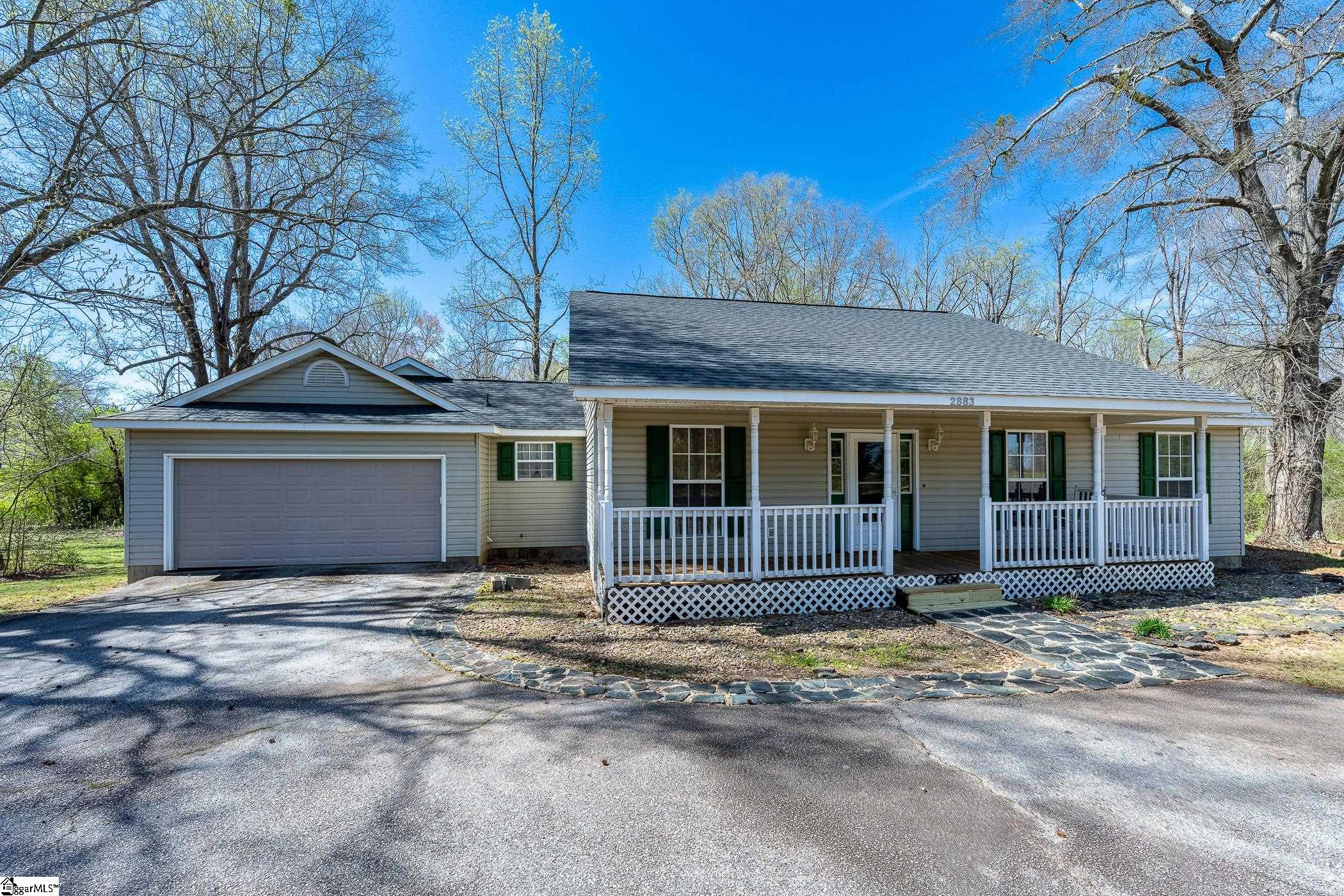 2883 North Highway 101 Greer, SC 29651 - Photo 1 of 40