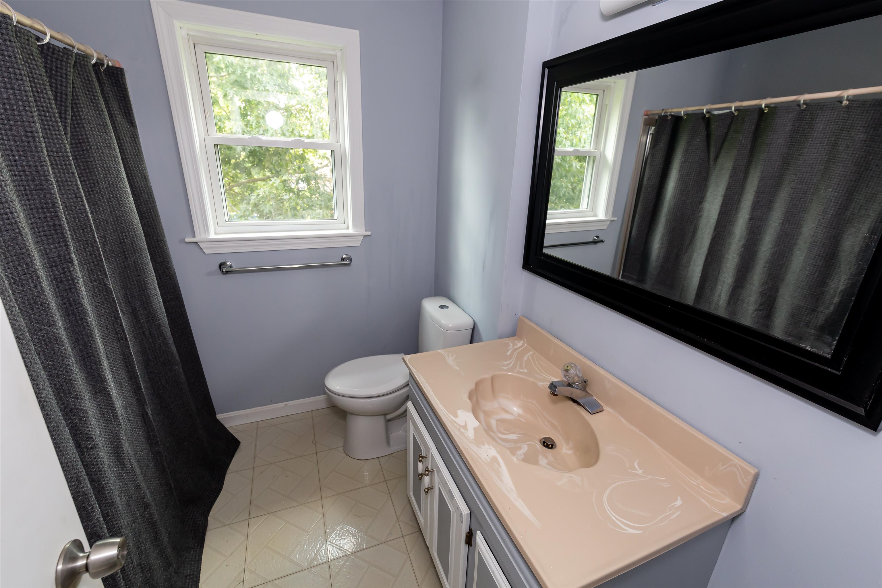 9 Ireland Street Hudson, NH 03051 - Photo 19 of 23