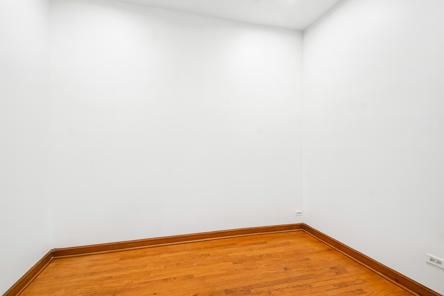 2336 West Taylor Street Chicago, IL 60612 - Photo 9 of 29 a view of empty room