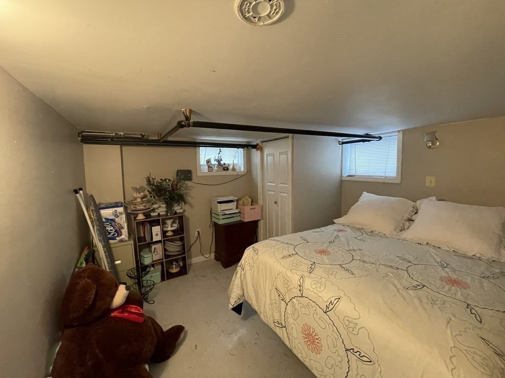 17 Garibaldi Street Springfield, MA 01119 - Photo 15 of 17