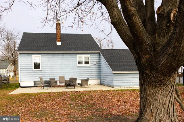 $2,950 | 130 7th Avenue, Mount Ephraim, NJ 08059