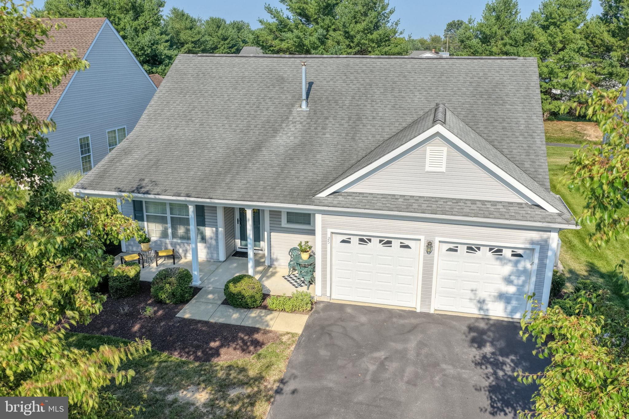 25 Springmill Drive Middletown, DE 19709 - Photo 3 of 35