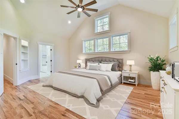 $841,900 | 48 Crossings Circle, Fairview, NC 28730